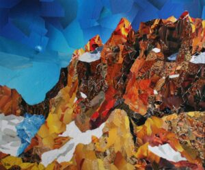 Une montagne flamboyante faite de coquillages, de coupes de neurones, de fragments de batiments